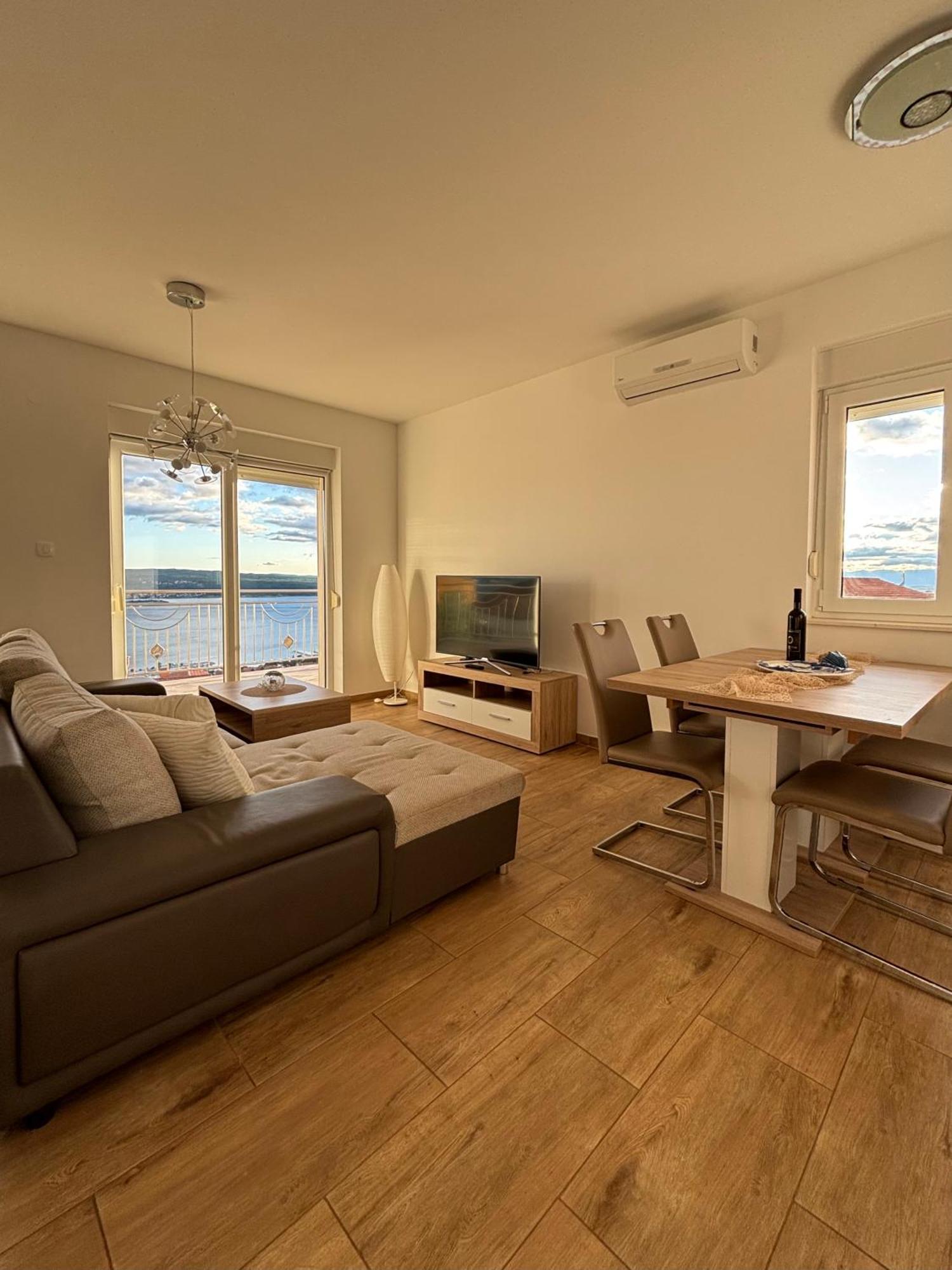 Apartment Delic Crikvenica Habitación foto